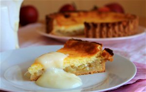 Sahne Apfelkuchen (tarta De Manzana Y Crema)
