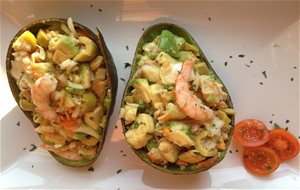 Ensalada  Fresca De Aguacate Y Gambas
