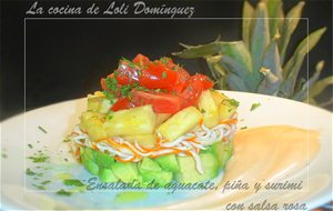 Ensalada De Aguacate, Piña Y Surimi Con Salsa Rosa
