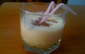 Batido De Naranja Con Virutas De Chocolate
