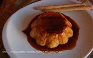 Flan De Turron De Yema Tostada
