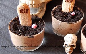 Tumbas De Mousse De Chocolate Para Halloween
