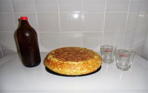 Tortilla De Patatas Gigante
