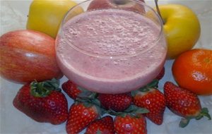 Batido De Fresas Con Hierbas Aromáticas 
