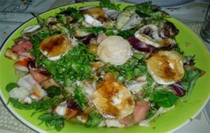 Ensalada Con Queso De Cabra
