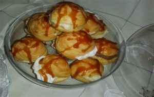 Buñuelos Con Caramelo
