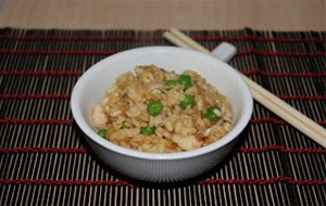 Arroz Oriental Con Pollo Y Gambas
