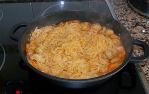 Fideos En Salsa Americana
