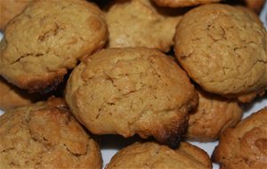 Pastas De Turrón. Receta De Aprovechamiento.
