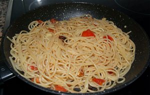 Receta De Pasta Con Tomate Y Nueces
