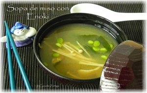 Sopa De Miso Con Enoki

