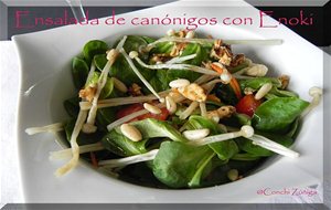 Ensalada De Canónigos Con Enoki
