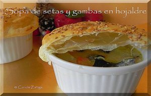 Sopa De Setas Y Gambas En Hojaldre
