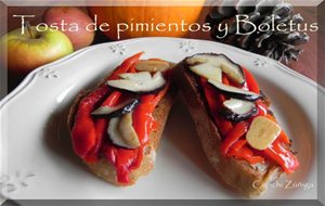 Tosta De Pimientos Y Boletus
