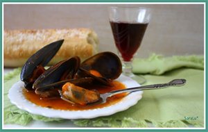 Mejillones En Salsa De Tomate
