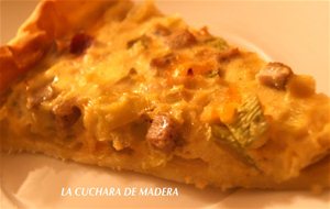 Quiche De Salchicha Alemana Y Verduras
