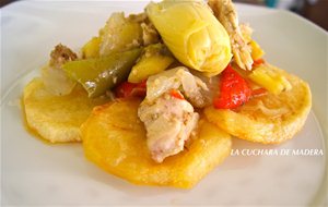 Pollo Con Alcachofas Y Verduras
