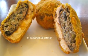 Champiñones Rellenos Empanados
