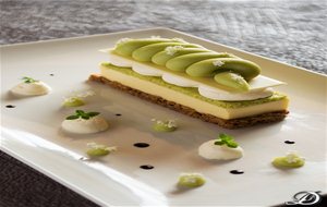 Postre De Aguacate, Mango Y Tomillo Limón
