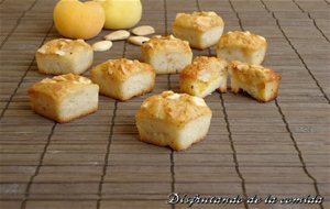 Mini Financiers De Albaricoque Y Almendras
