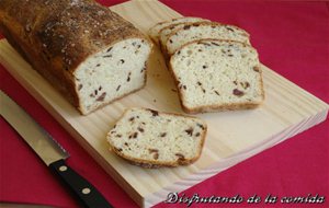 Pan De Molde Con Dátiles Y Bacon Crujiente
