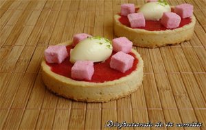 Tartaletas De Fresa, Chocolate Blanco Y Lima
