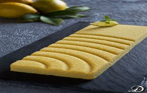 Turrón De Yuzu Y Praliné De Sésamo
