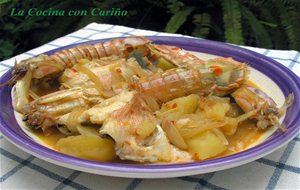 Caldero De Gallineta Y Galeras, Con Patatas
