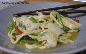 Cena Para Dos O Wok De Tallarines Caseros Con Sepia 
