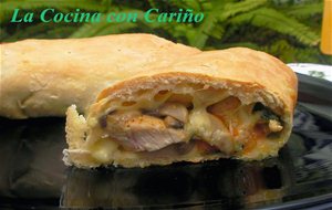 Stromboli De Pollo Y Espinacas
