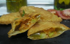 Empanadillas Caseras De Atún, Calabacín Y Huevo Duro
