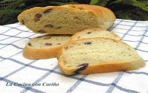 Pan De Aceitunas Machacadas
