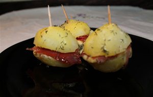 Patatas Rellenas De Jamón Y Queso.
