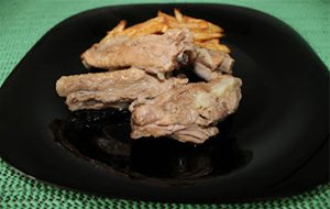 Costilla Confitada Con Aroma De Montaña.
