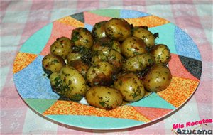 Patatas Con Hierbas Frescas.

