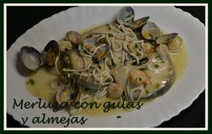 Merluza Con Gulas Y Almejas
