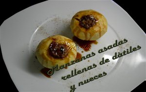 Manzanas Asadas Rellenas De Dátiles Y Nueces
