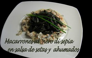 Macarrones Al Nero Di Sepia En Salsa De Setas Y Ahumados
