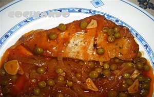 Atún Con Tomate Y Guisantes
