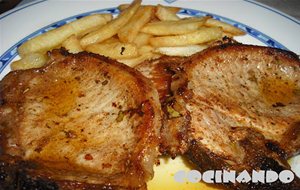 Chuletas De Lomo En Adobo De Romero Y Laurel
