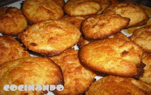 Pastelillos De Coco
