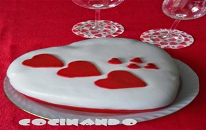 Tarta De Fondant Para San Valentín
