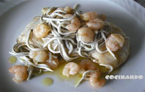 Centros De Merluza Con Anguriñas Y Gambas
