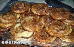 Rollitos De Canela
