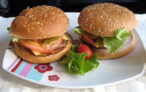 Hamburguesas Con Queso Azul
