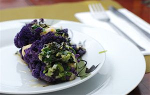 Coliflor Con Hierbas Y Queso
