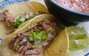 Barbacoa Chocolate Molinillo Y Su Consomé
