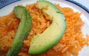 Arroz Rojo Con Aguacate
