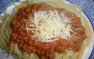 Spaguetti A La Bolognesa
