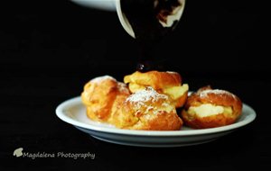 Profiteroles
